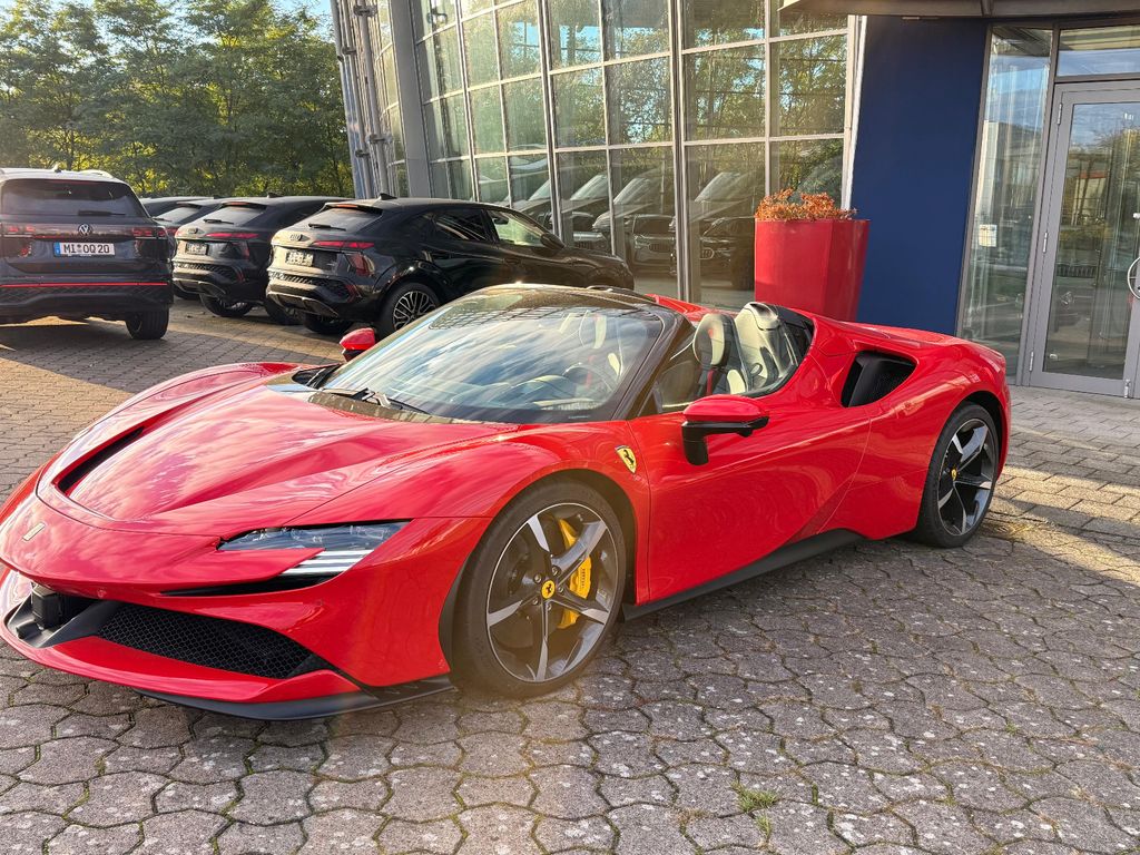 Bild des Angebotes Ferrari Spider CARBON/LIFT/RacingSeat/HUD