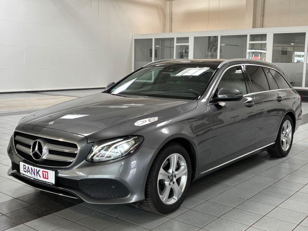 Bild des Angebotes Mercedes-Benz E 220d Automatik,Scheckheft,Burmester,AHK,Navi