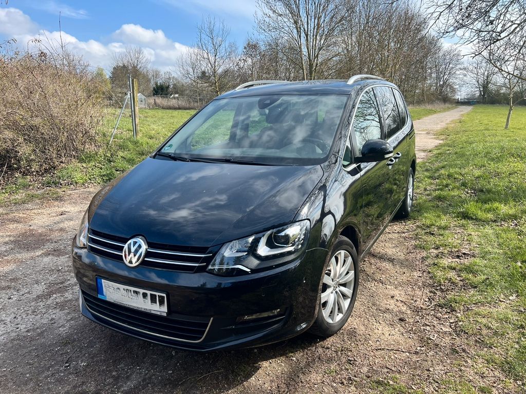 Bild des Angebotes Volkswagen Sharan 2.0 TDI SCR IQ.DRIVE IQ.DRIVE