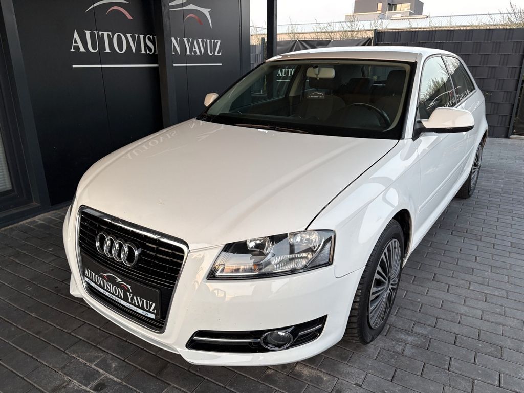Bild des Angebotes Audi A3 1.6 Attraction