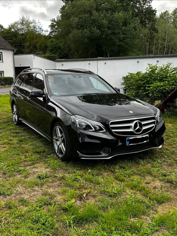 Bild des Angebotes Mercedes-Benz E 250 CDI 4MATIC T AMG Styling Original