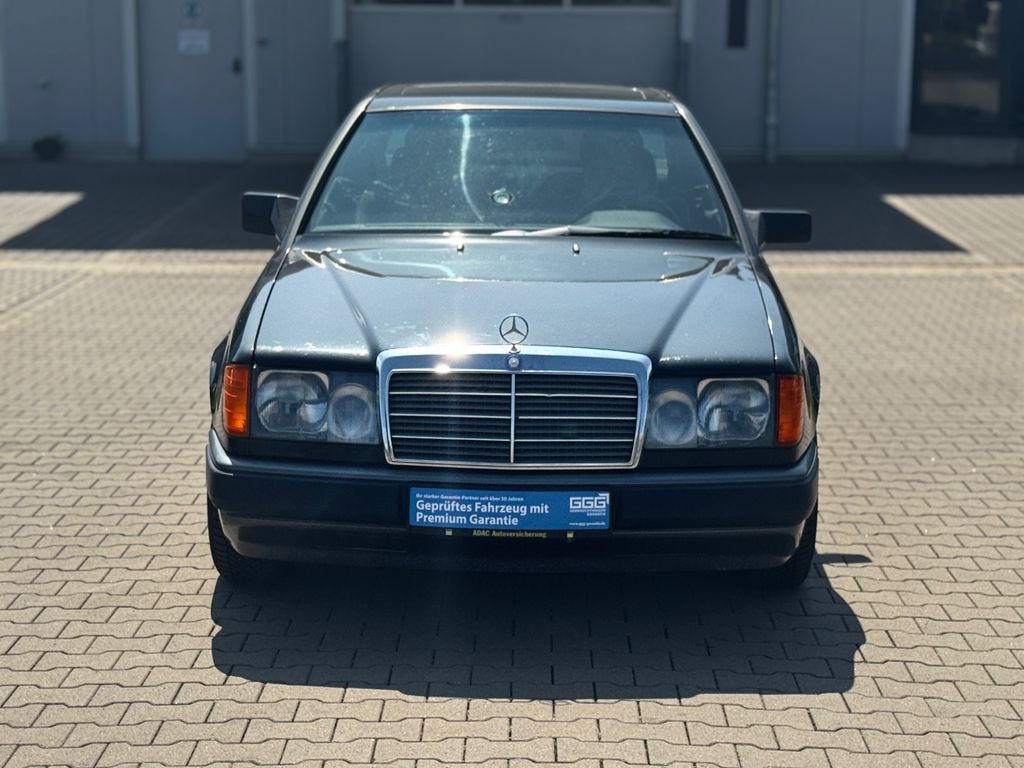 Bild des Angebotes Mercedes-Benz 230 CE (124C) COUPÉ OLDTIMER H KENZEICHEN
