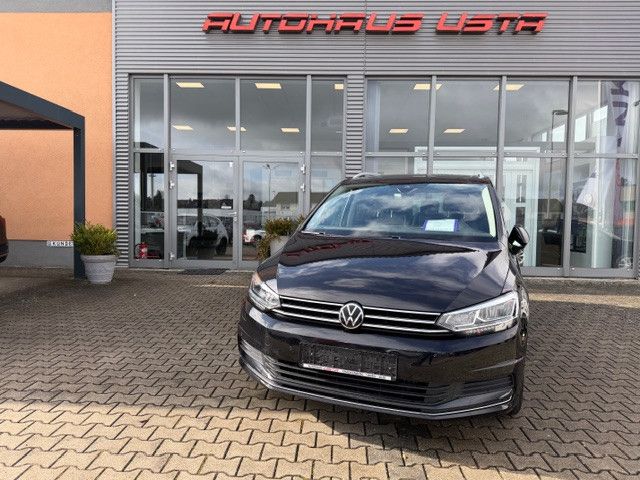Bild des Angebotes Volkswagen Touran United Start-Stopp