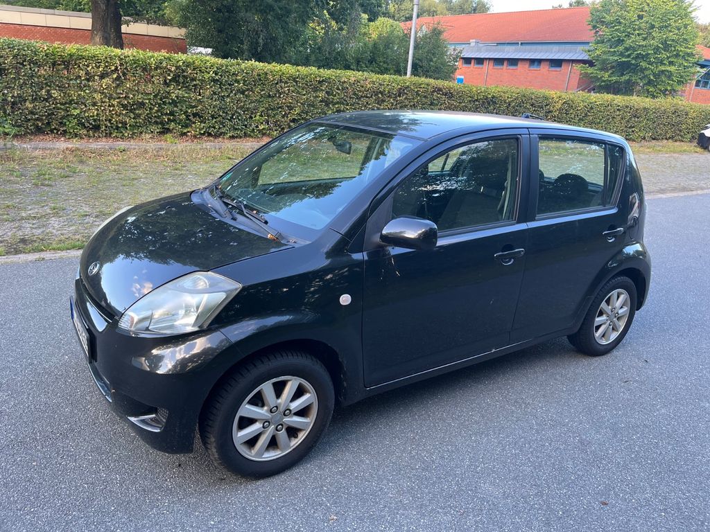 Bild des Angebotes Daihatsu Sirion 1.3