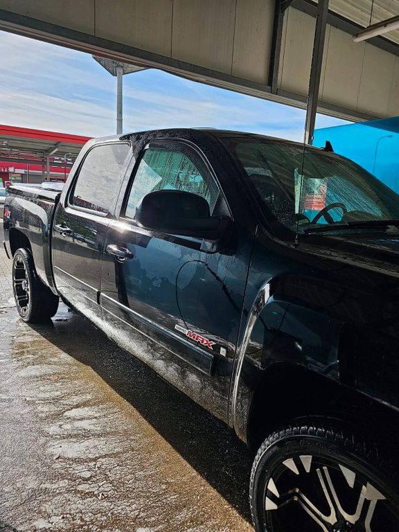 Bild des Angebotes Chevrolet Silverado Z 71 mit Gasanlage