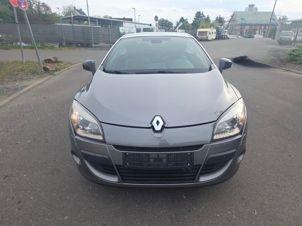 Bild des Angebotes Renault Megane III Coupe / Cabrio Luxe