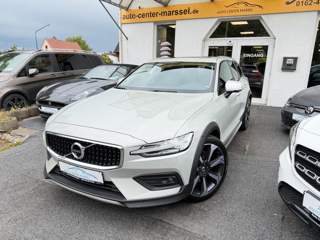 Bild des Angebotes Volvo V60 Cross Country Pro AWD AHK/SCHIEBEDACH/360°