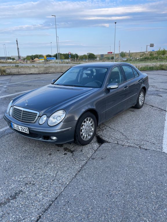 Bild des Angebotes Mercedes-Benz E 280 CLASSIC