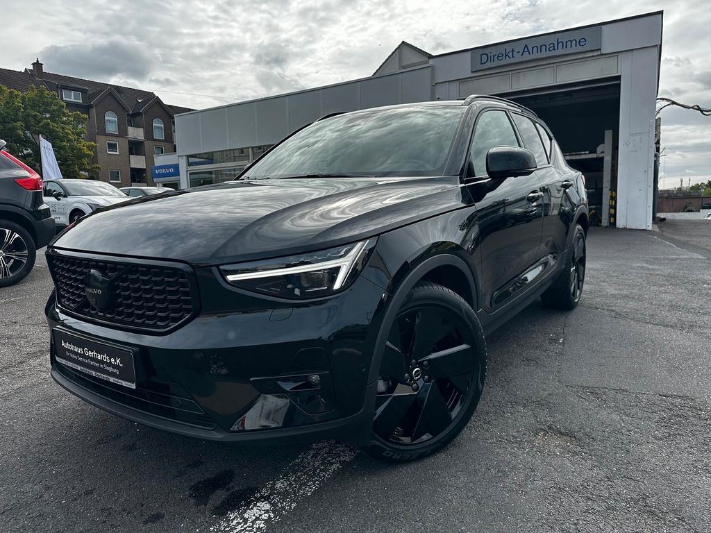 Bild des Angebotes Volvo XC40 B3 Plus Black Edition Pano360°,20'',BLIS,LH