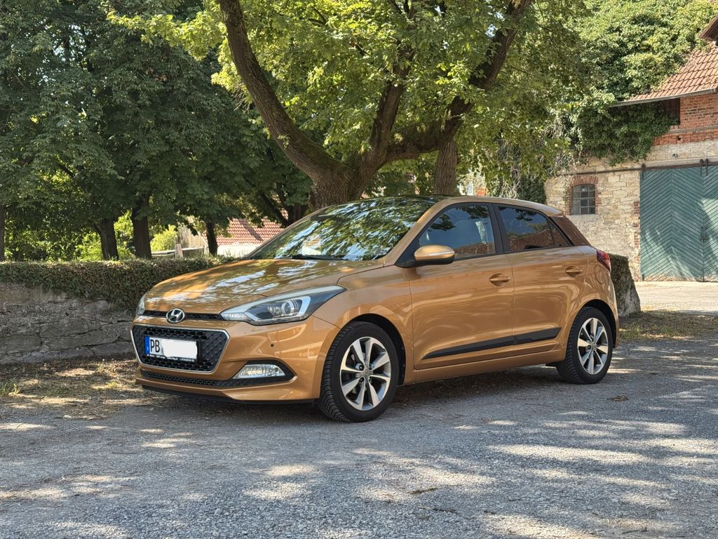 Bild des Angebotes Hyundai i20 1.4 Style mit viel Ausstattung