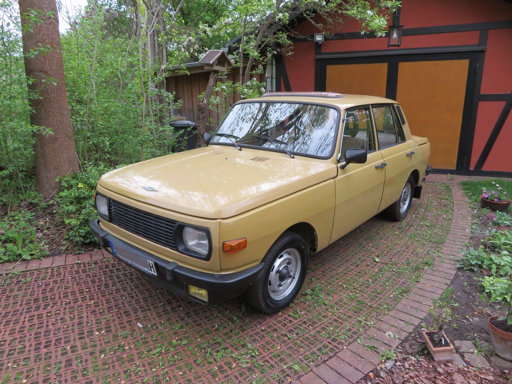 Bild des Angebotes Wartburg 353 S Limousine