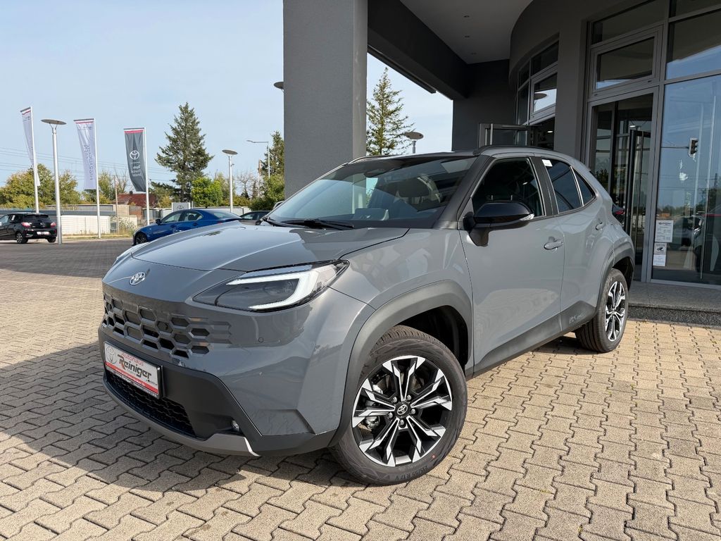 Bild des Angebotes Toyota Yaris Cross Teamplayer Technik-Paket Modell 2027