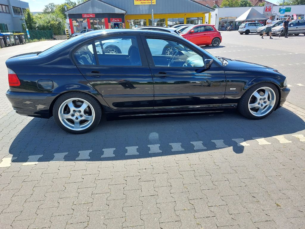 BMW E46 - 316i - schwarz - Alu - tiefer