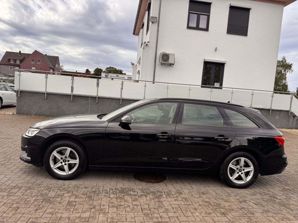 Bild des Angebotes Audi A4 Avant 30 TDI S tronic*NAVI*LED*DAB