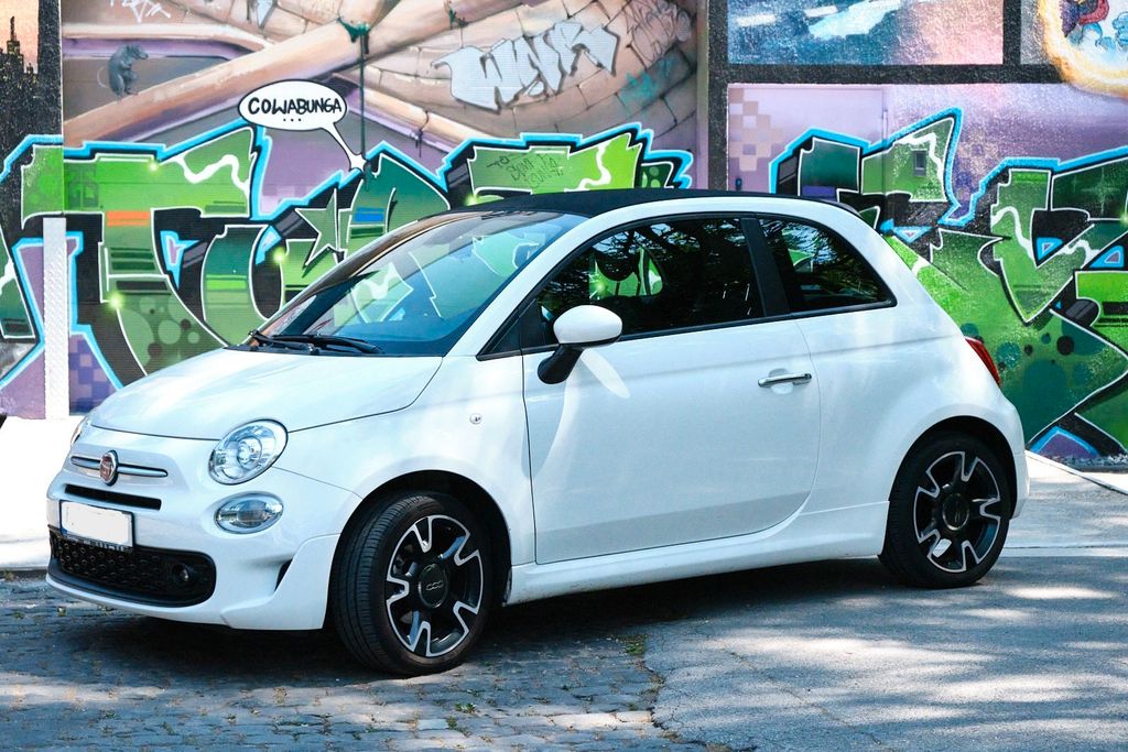 Bild des Angebotes Fiat 500C SPORT mit Xenon, Navi, Garagenfahrzeug