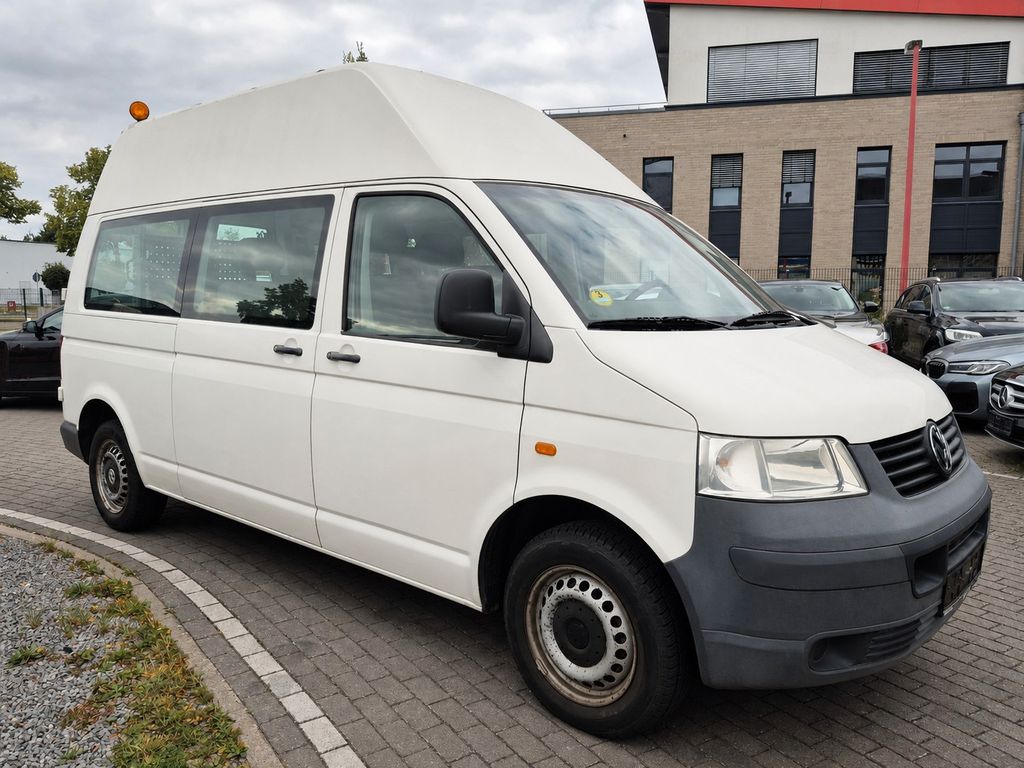 Bild des Angebotes Volkswagen T5 1.9 TDI Kombi-Hochdach Rollstuhlrampe