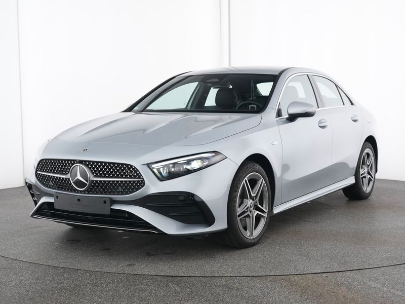 Bild des Angebotes Mercedes-Benz A 250 e Limo AMG+AHK+MultiLED+TOTWINKEL+KAMERA