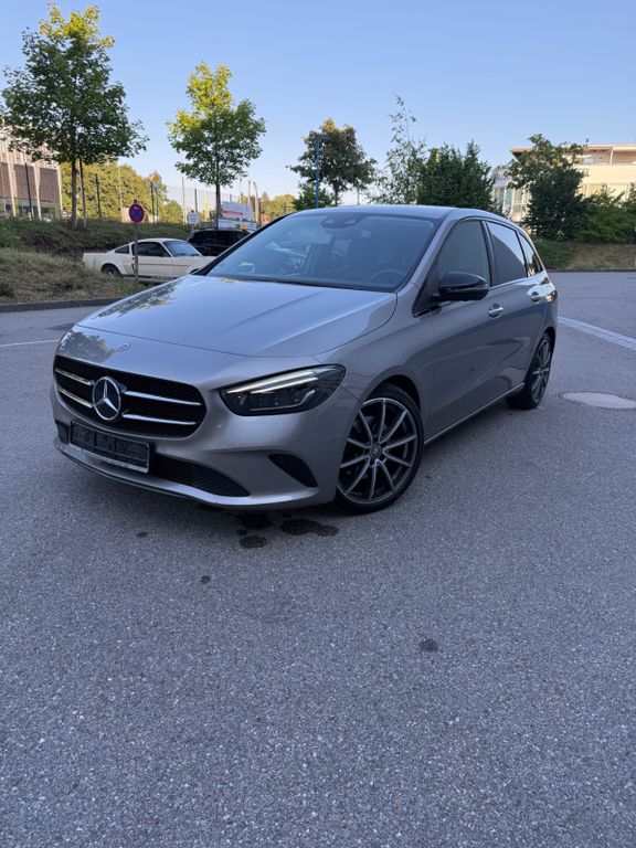 Bild des Angebotes Mercedes-Benz B 220 d 4MATIC DCT - Progressive