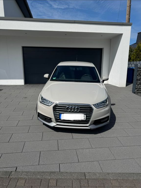 Bild des Angebotes Audi A1 1.0 TFSI ultra Sportback -