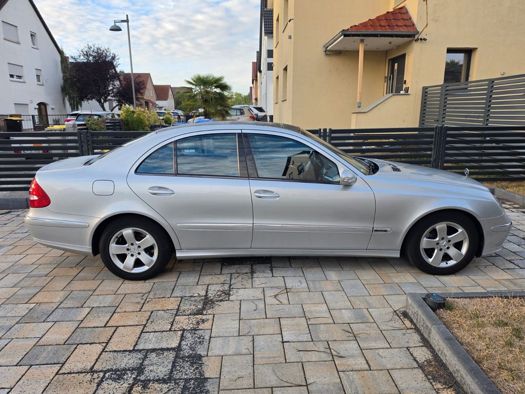 Bild des Angebotes Mercedes-Benz E 220 CDI Avantgard