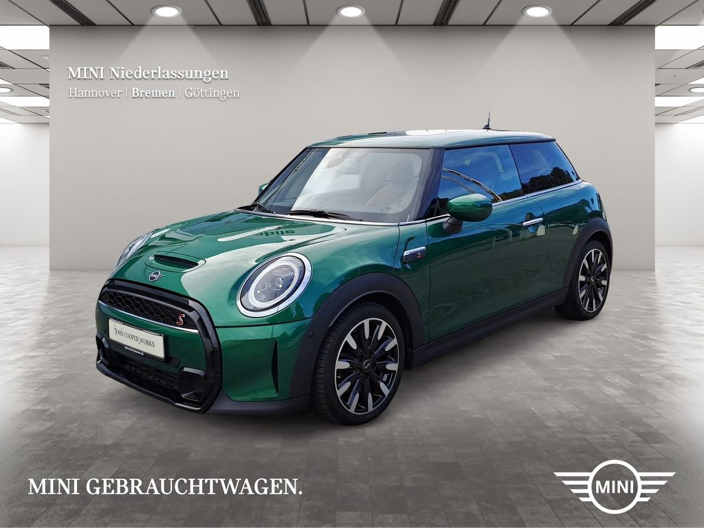 Bild des Angebotes MINI Cooper S Navi Kamera Pano.Dach Driv.Assist LED
