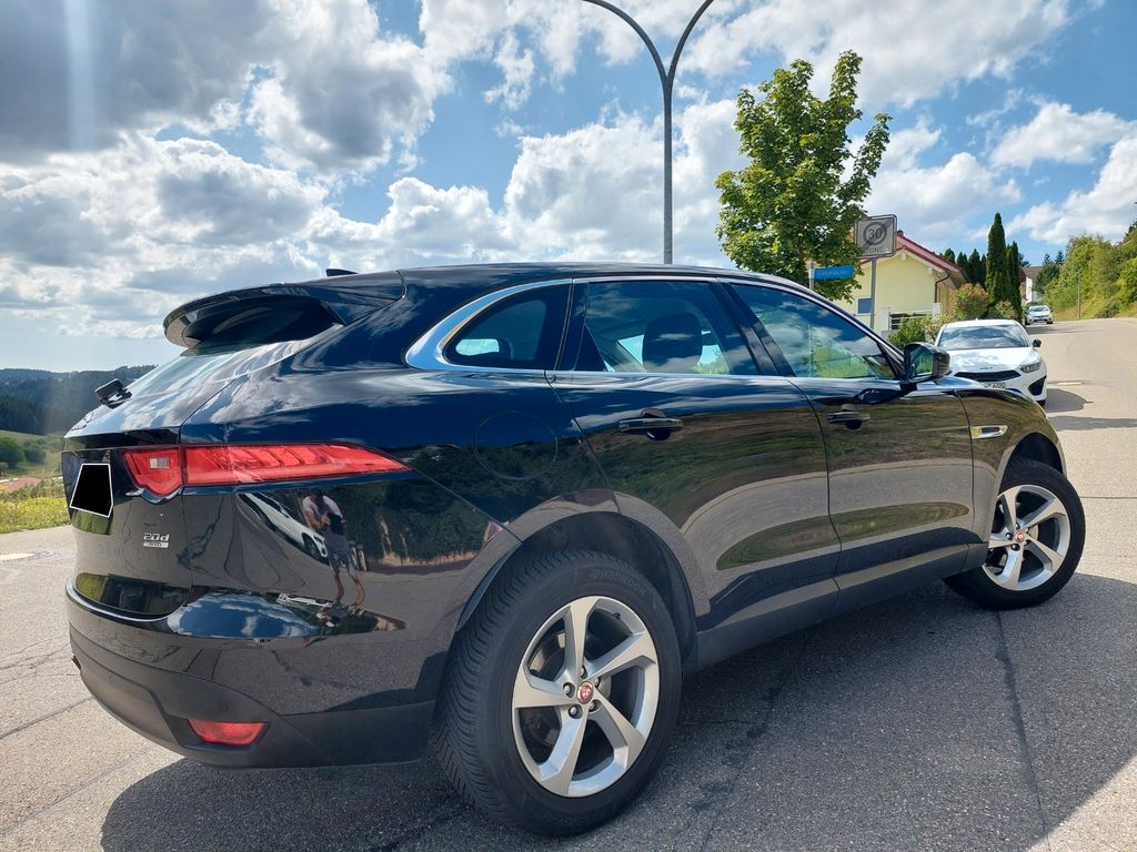 Bild des Angebotes Jaguar F-Pace 20d AWD Prestige Automatik