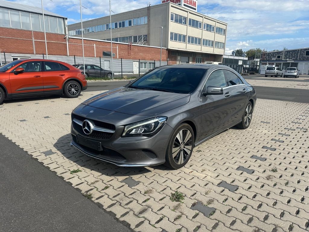 Bild des Angebotes Mercedes-Benz CLA 250 4MATIC DCT Urban