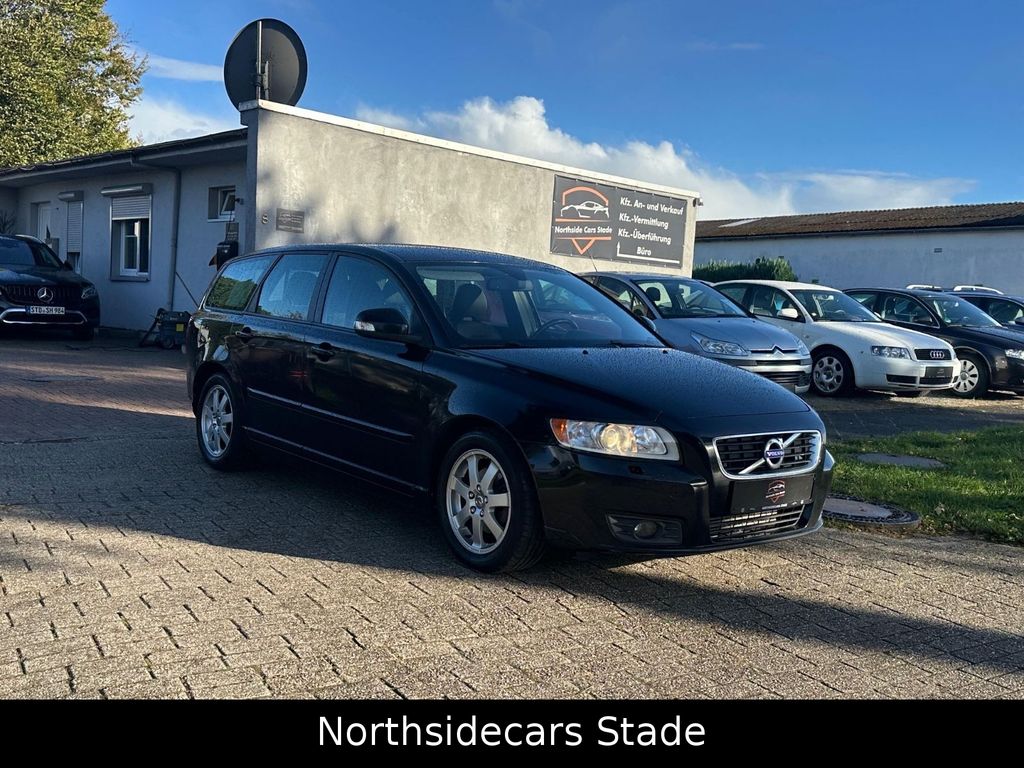 Bild des Angebotes Volvo V50 Kombi 1.6 D Business Edition*Tüv*ServiceNeu*