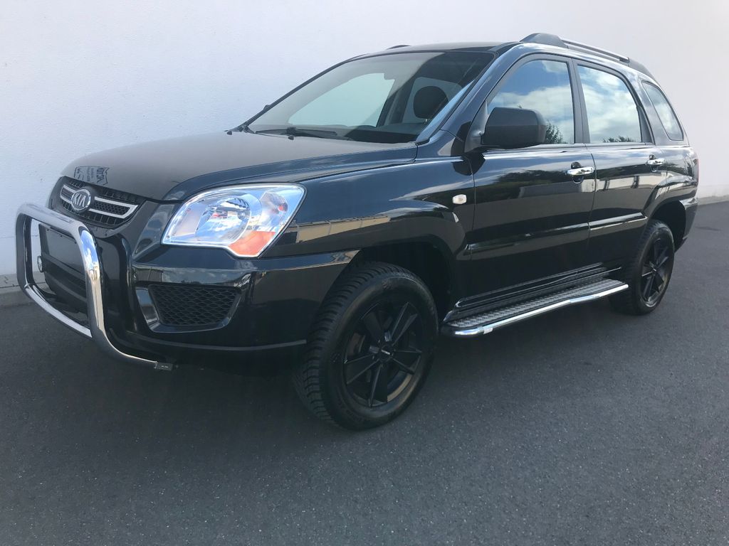 Bild des Angebotes Kia Sportage 2.0 CVVT 2WD EX Super Optik. Wenig Km.