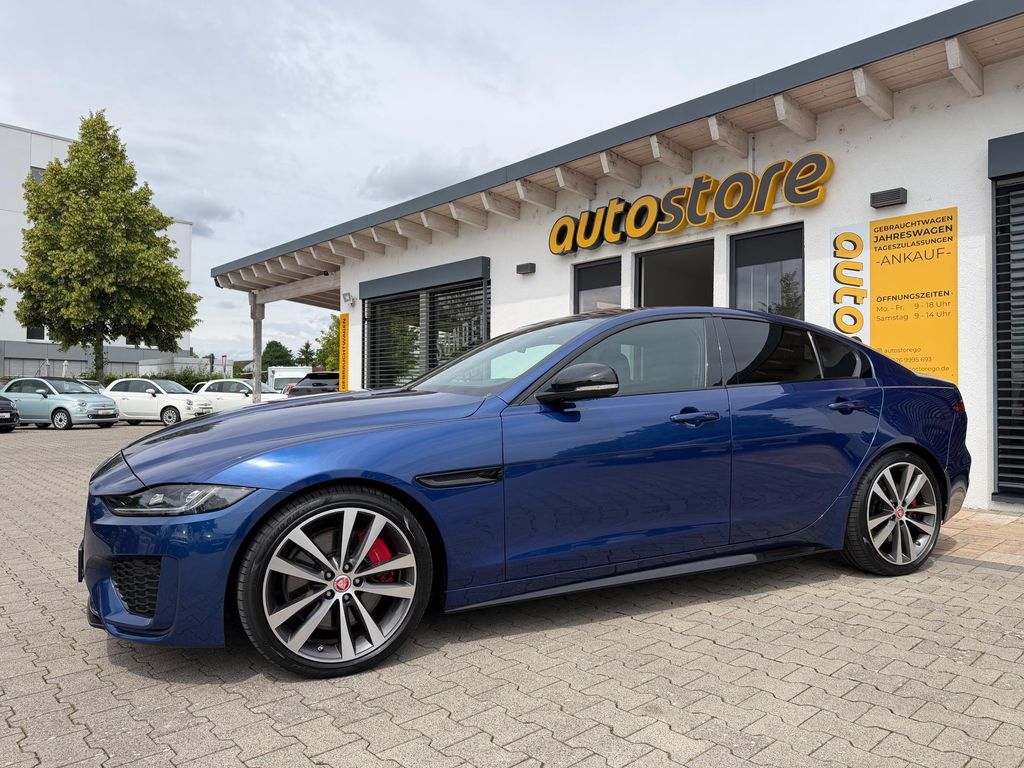 Bild des Angebotes Jaguar XE D200 R-Dynamic Black *LED, Kamera, LM19",Navi