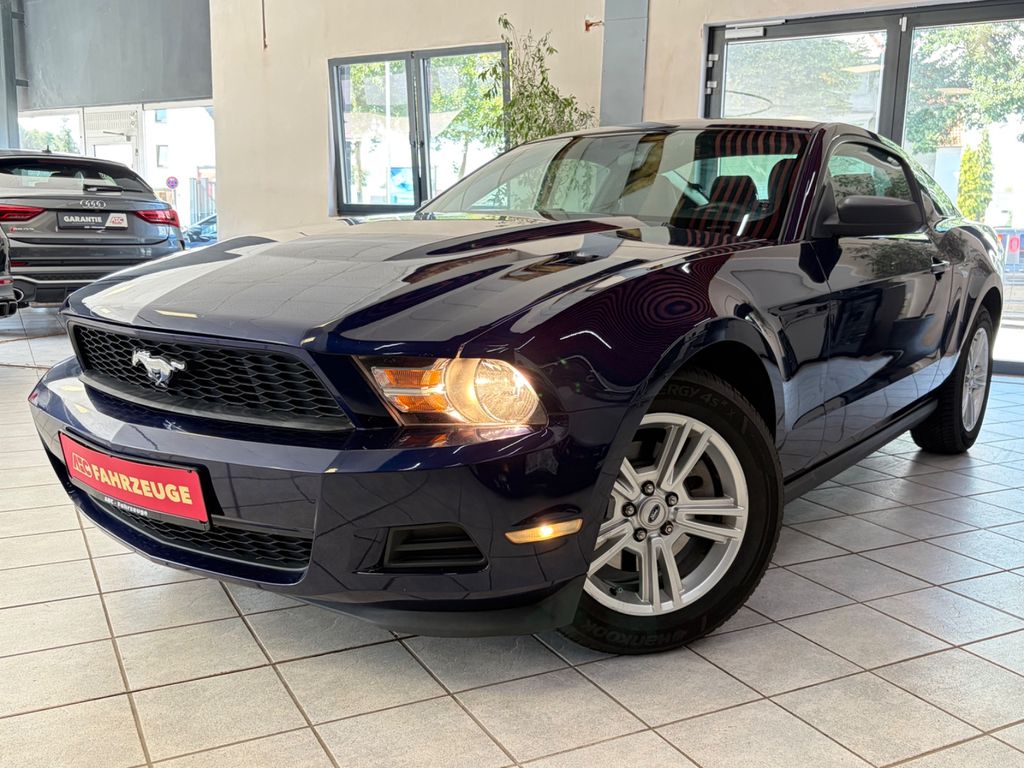 Bild des Angebotes Ford Mustang 3.7 V6 Schalter / 2.Hand / HU NEU