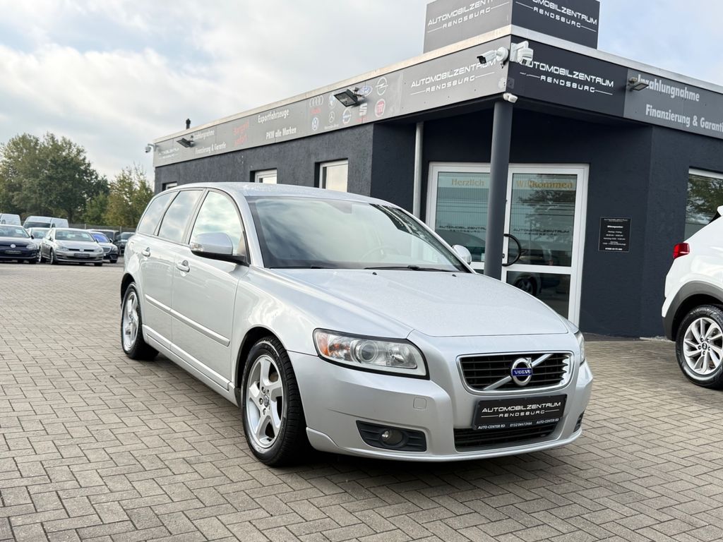 Bild des Angebotes Volvo V50 Kombi D2 1.6D Business Edition /2.HAND/