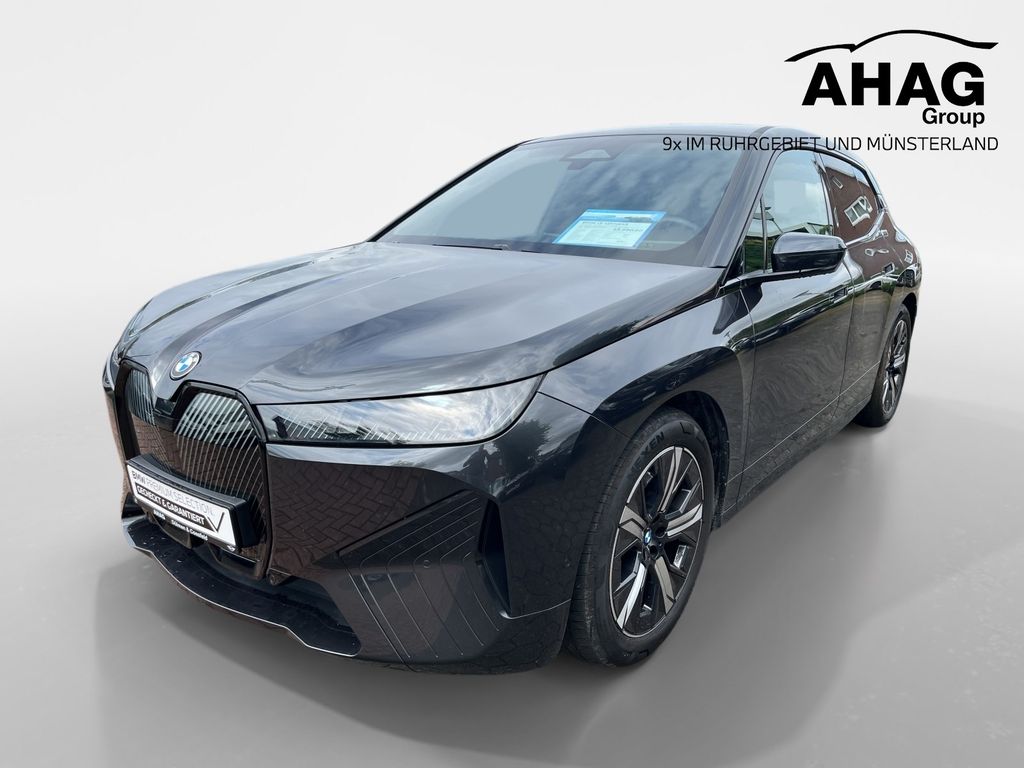 Bild des Angebotes BMW iX xDrive45