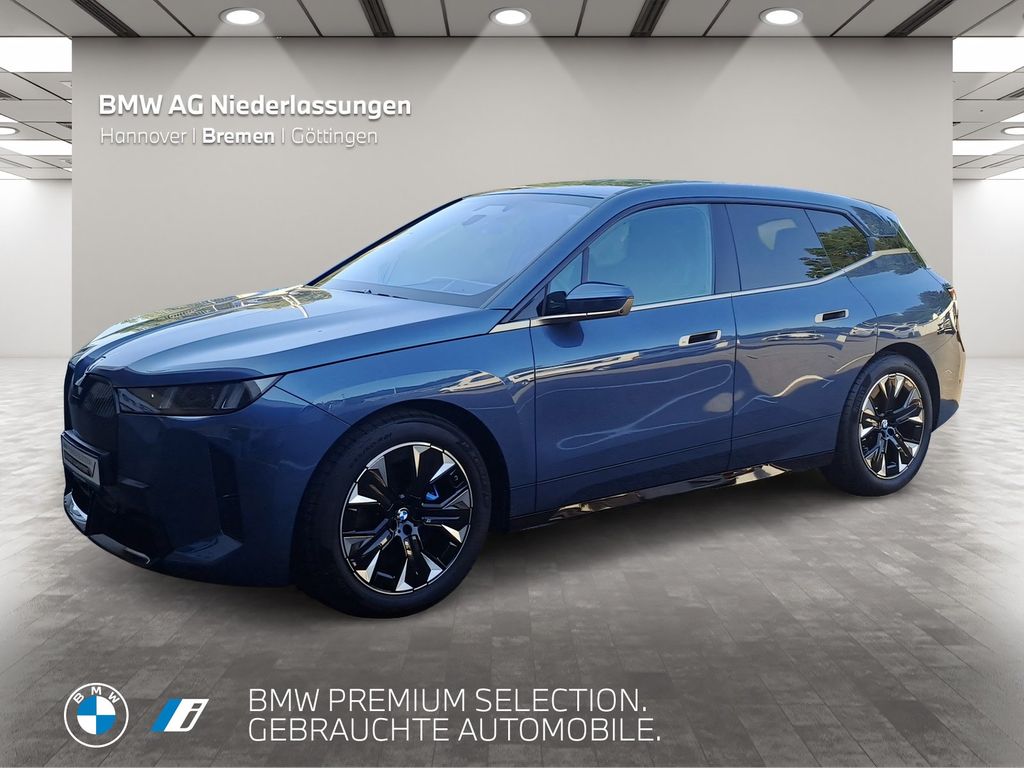 Bild des Angebotes BMW iX xDrive45 M Sport AHK Driv.Assist.Prof Kamera