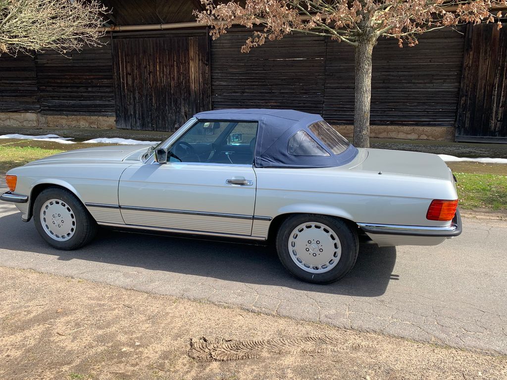 Bild des Angebotes Mercedes-Benz SL 560