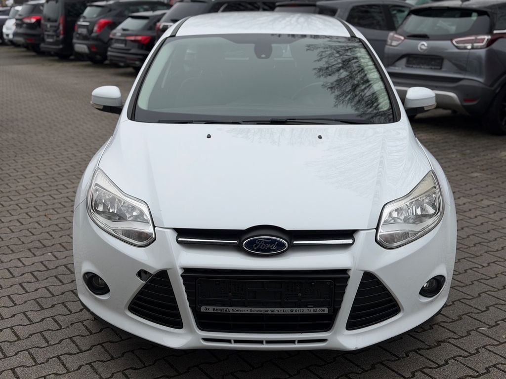 Bild des Angebotes Ford Focus Turnier  Automatik*AHK*Scheckheft Gepflegt