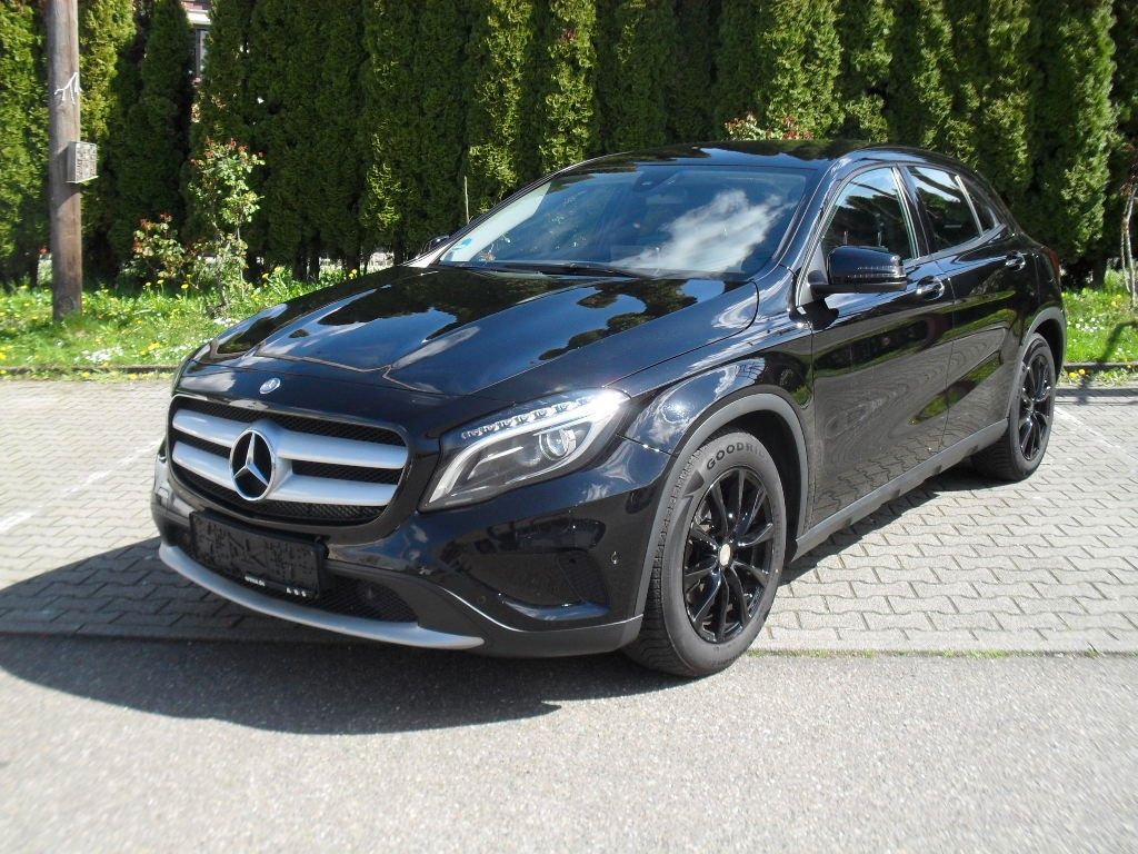 Bild des Angebotes Mercedes-Benz GLA 180 d