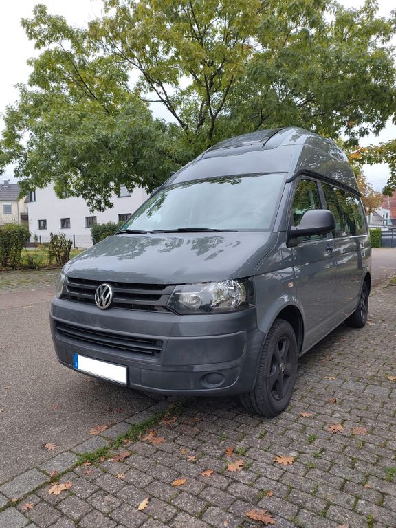 Bild des Angebotes Volkswagen T5 Transporter mit Poliroof-Dach