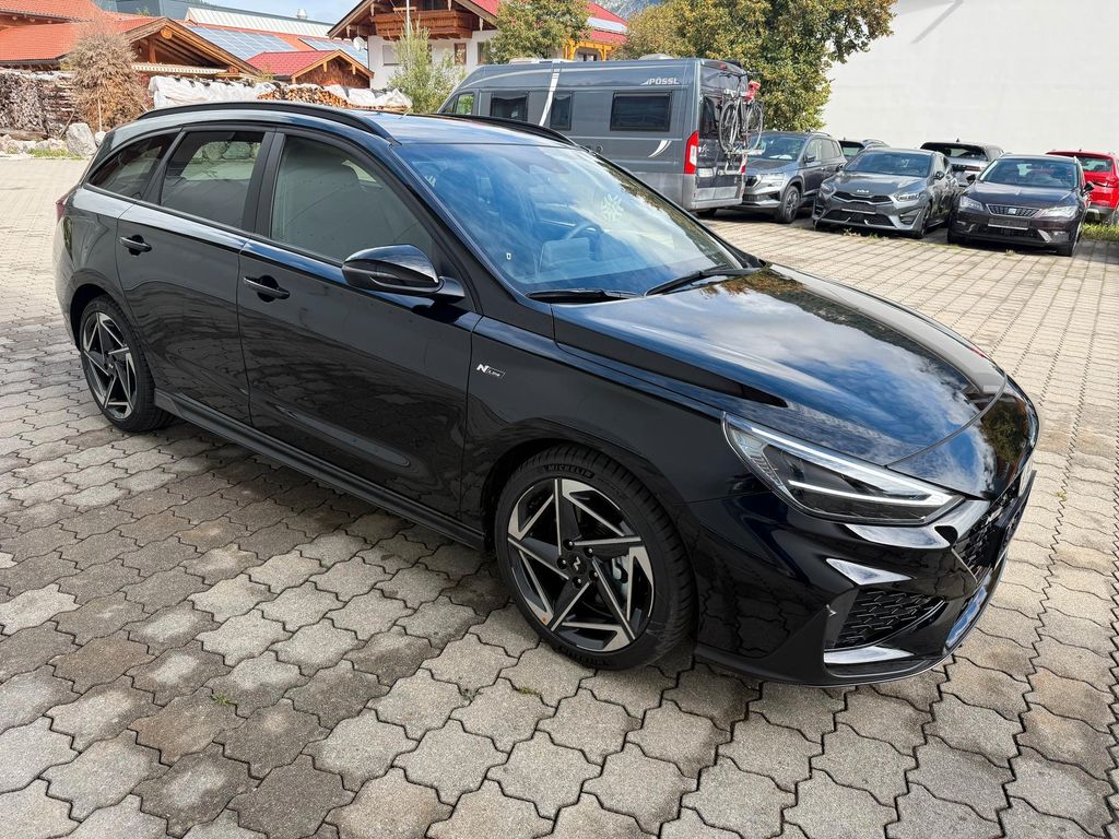 Bild des Angebotes Hyundai i30 Kombi Combi N-Line 1.6 T-GDI, AT, SHZ, Ka...