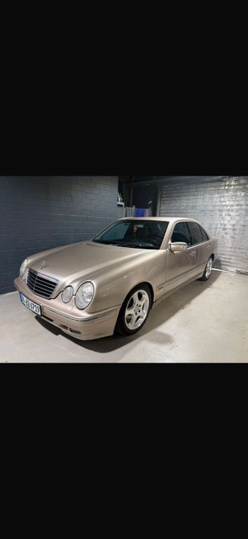 Bild des Angebotes Mercedes-Benz E 280 AVANTGARDE