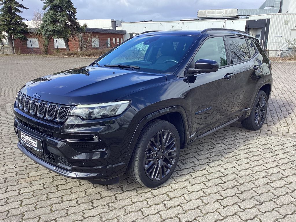 Bild des Angebotes Jeep Compass S 1.3 177kW 4xe PLUG-IN HYBRID Autom.