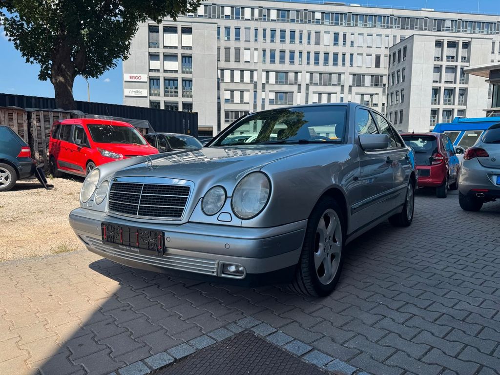 Mercedes-Benz 280