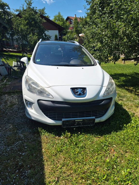 Bild des Angebotes Peugeot 308 SW Family 120 VTi Family
