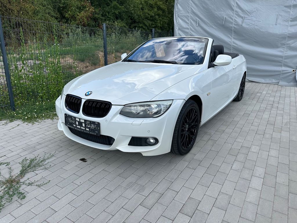 Bild des Angebotes BMW 325 Cabrio M-Paket Navi/Leder
