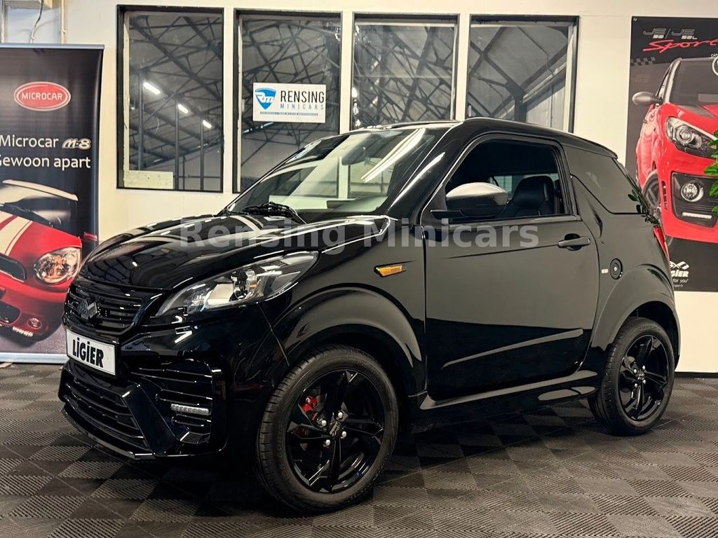 Bild des Angebotes Ligier JS50 Black on 2025 Apple Mopedauto Microcar 45KM