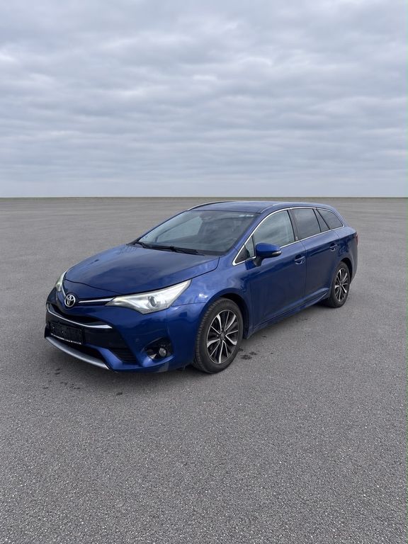 Bild des Angebotes Toyota Avensis Touring Sports Team D