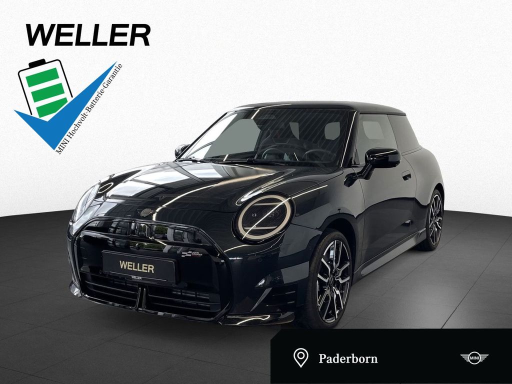 Bild des Angebotes MINI JCW Pano,JCW-eSitze,360°,H/K,HUD,P.XL Bluetooth