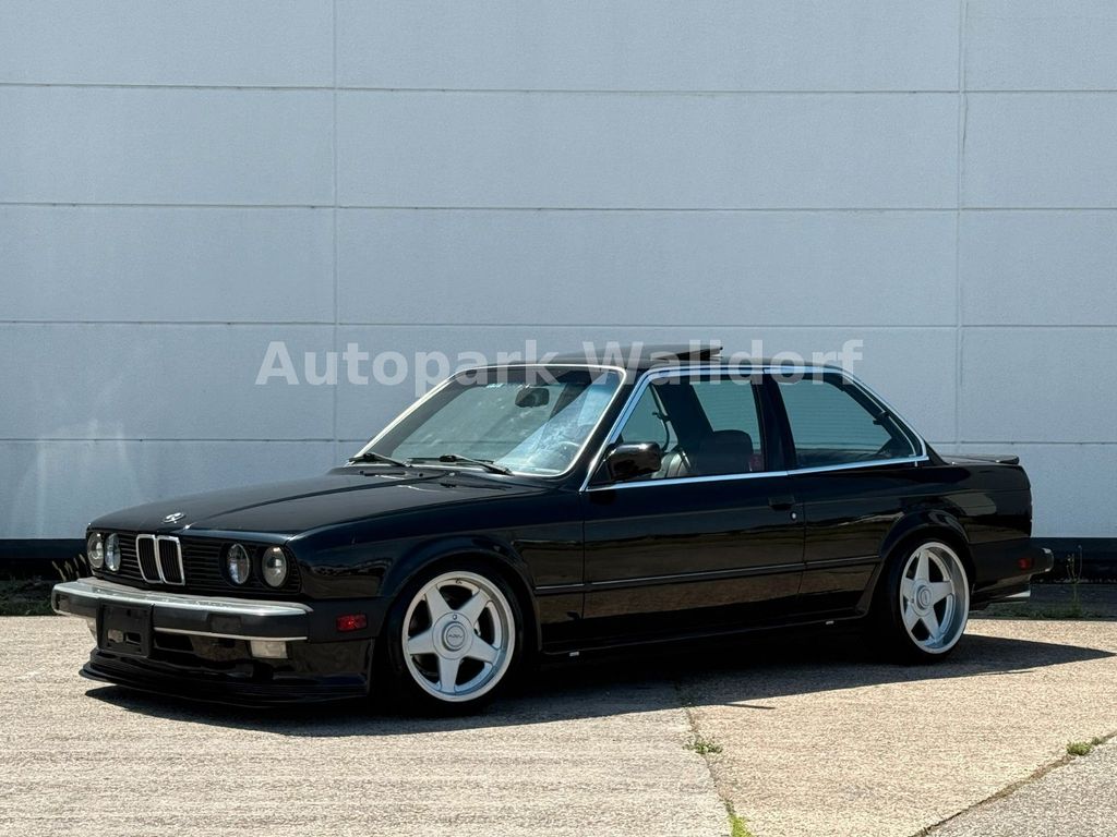 BMW E30 325*COUPE*M-TECHNIK1*SUPERSPRINT*H-ZULASSUNG