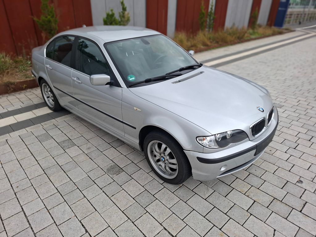 Bild des Angebotes BMW 325xi Allrad*Tüv neu*Top Zustand*Facelift*Xenon*