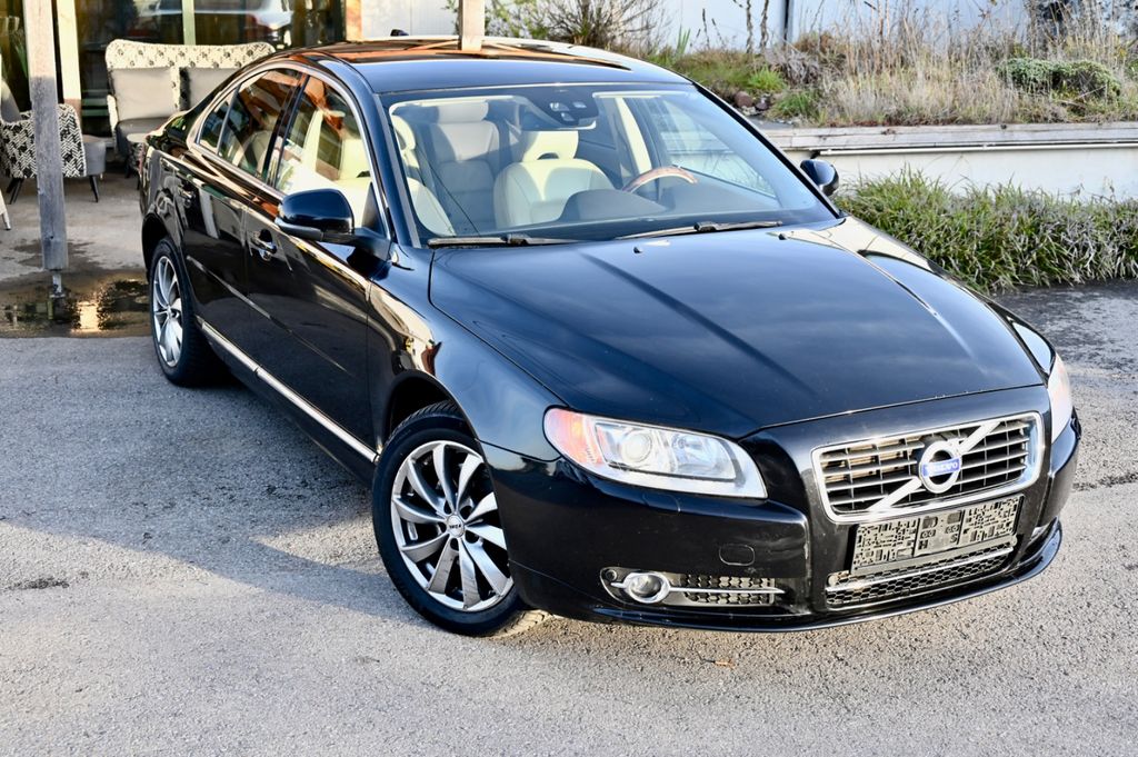 Bild des Angebotes Volvo S80 T6 AWD Geartr., 305 PS / 3 L, Vorstands-KFZ